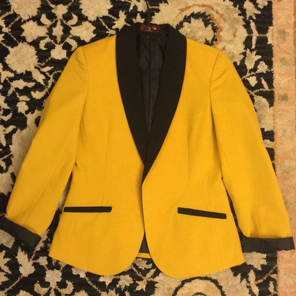 Mustard blazer
